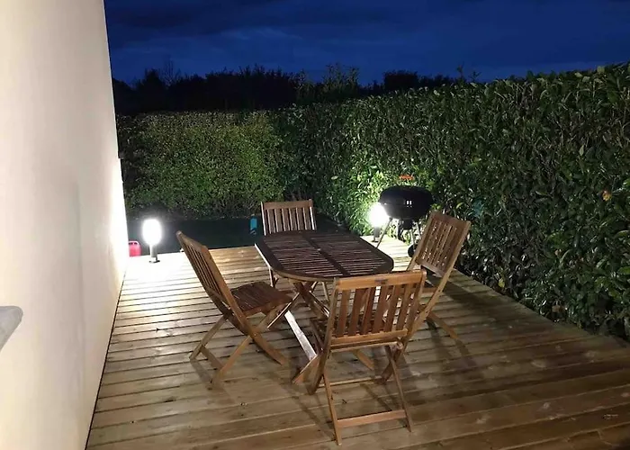 Maisonnette Avec Terrasse